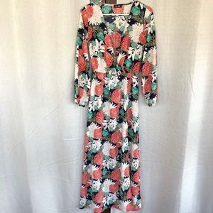 Gorgeous long sleeve dress!